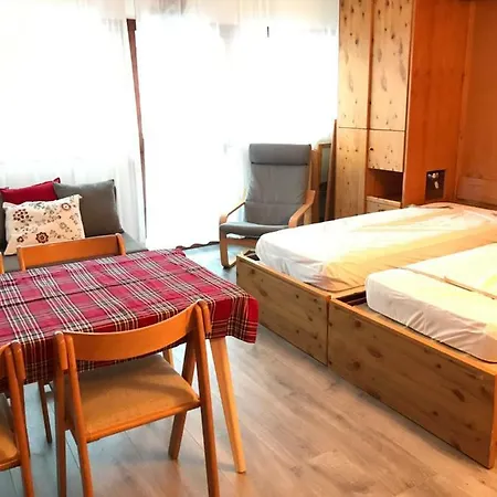 Sweet * ברויל-קרוויניה